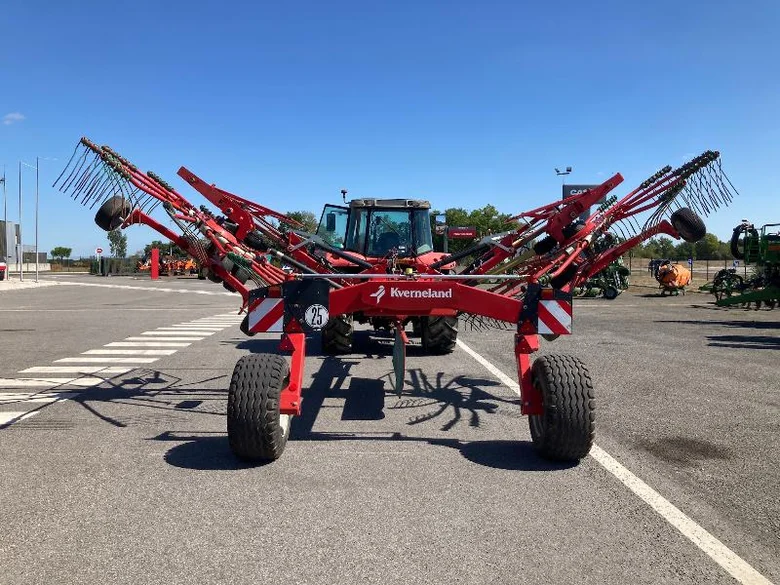 Fenaison KVERNELAND 9580 C