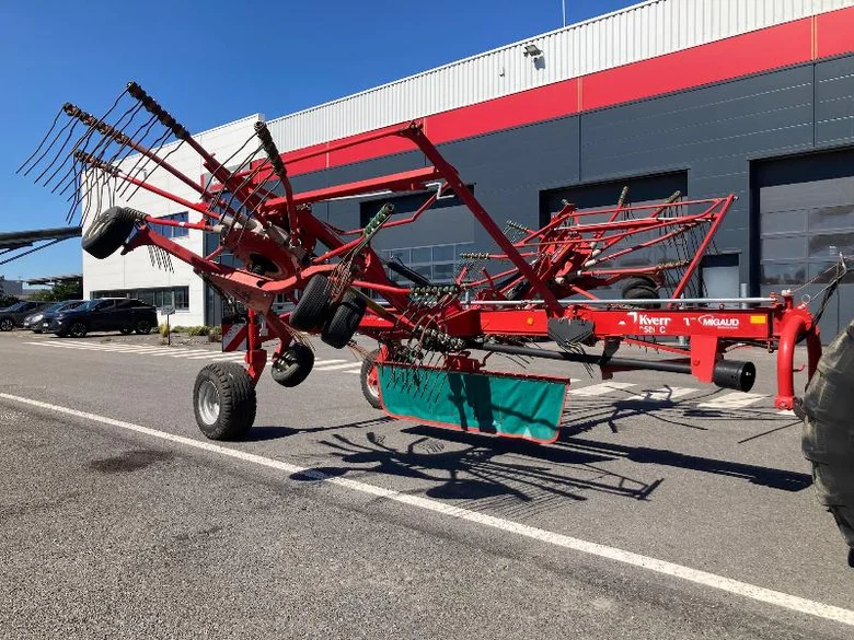 Fenaison KVERNELAND 9580 C