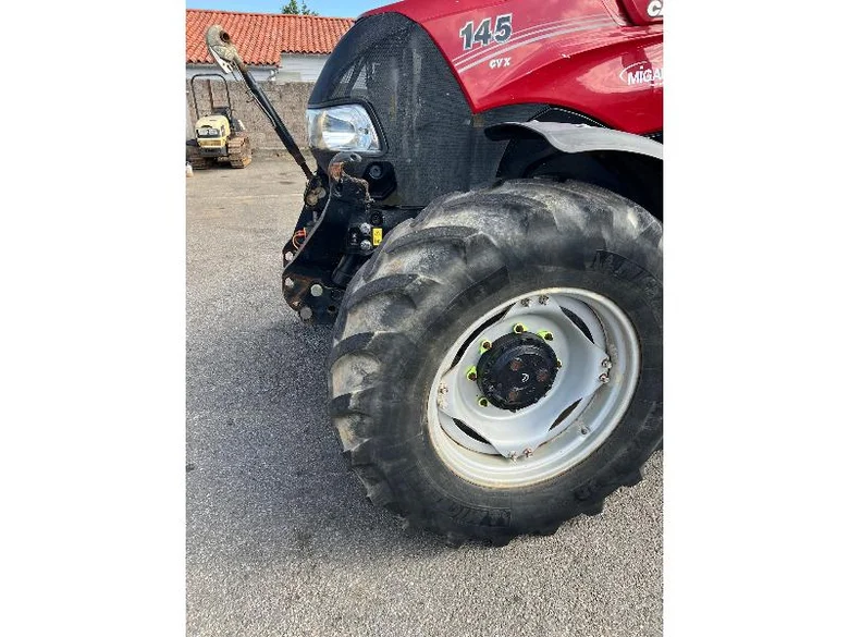 Tracteur CASE IH MAXXUM 145 CVX