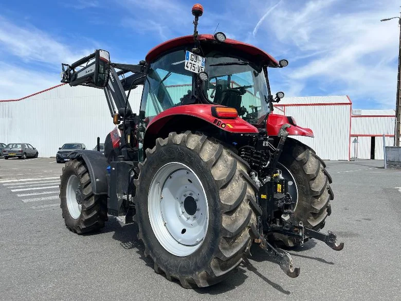 Tracteur CASE IH MAXXUM 115
