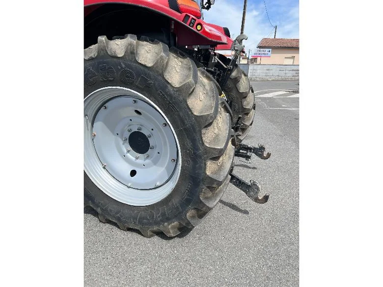 Tracteur CASE IH MAXXUM 115