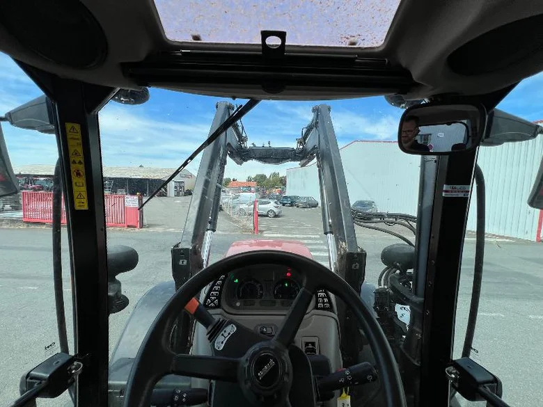 Tracteur CASE IH MAXXUM 115