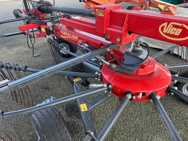 Fenaison VICON ANDEX 714 T VARI