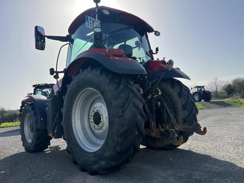 Tracteur CASE IH MAXXUM 135