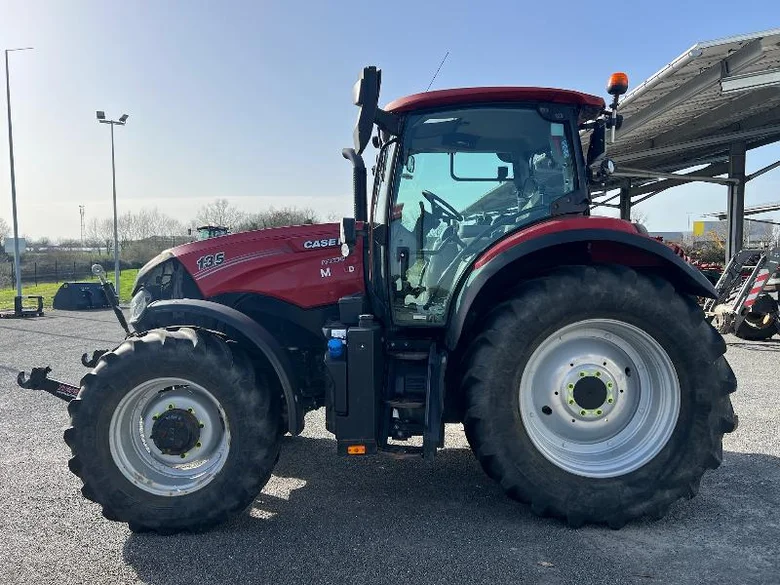 Tracteur CASE IH MAXXUM 135