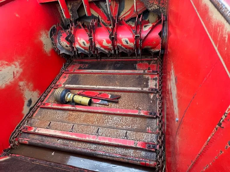 Matériels d'élevage JEANTIL PR 2000
