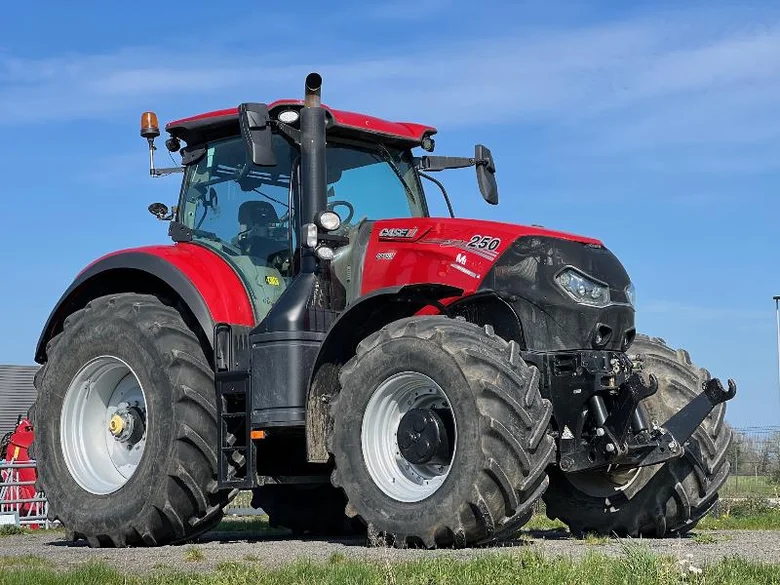 Tracteur CASE IH OPTUM 250 CVX