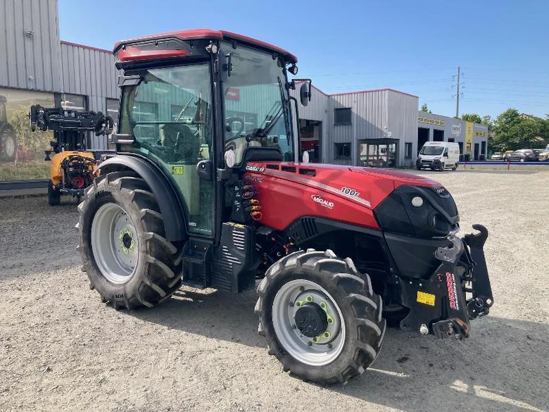 Tracteur CASE IH QUANTUM 100 F