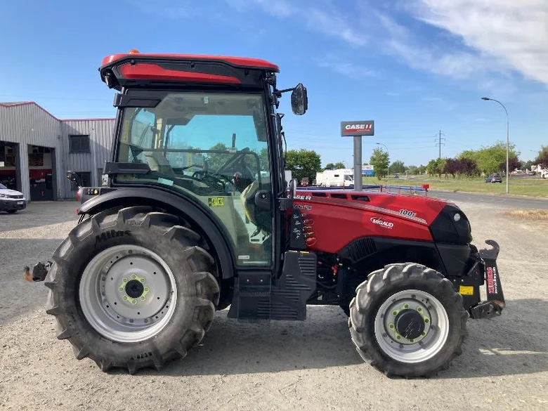 Tracteur CASE IH QUANTUM 100 F