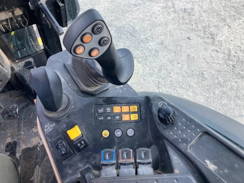 Tracteur CASE IH QUANTUM 100 F