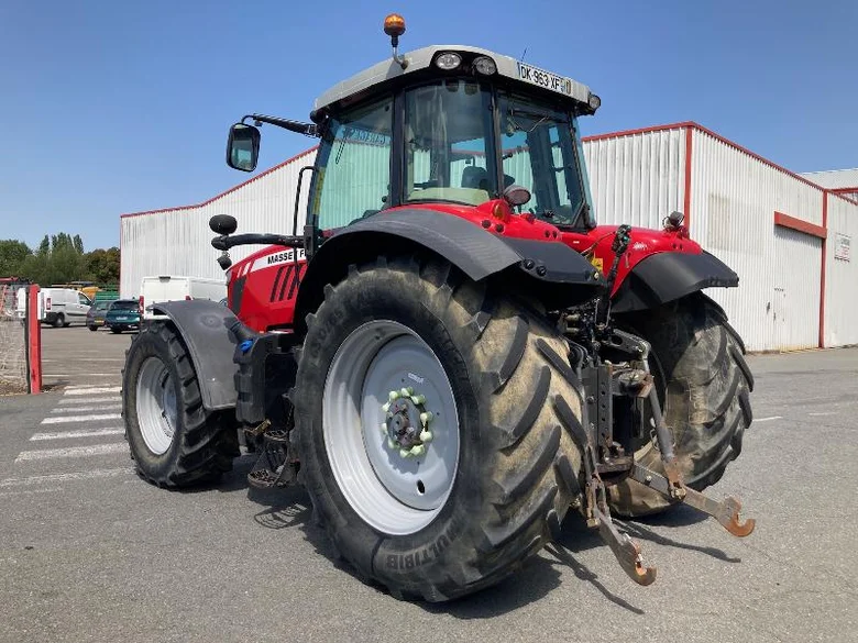 Tracteur MASSEY FERGUSON 7622