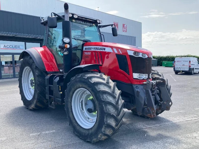Tracteur MASSEY FERGUSON 7622