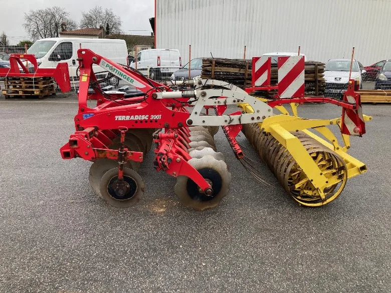 Outils de travail du sol POTTINGER TERRADISC 3001