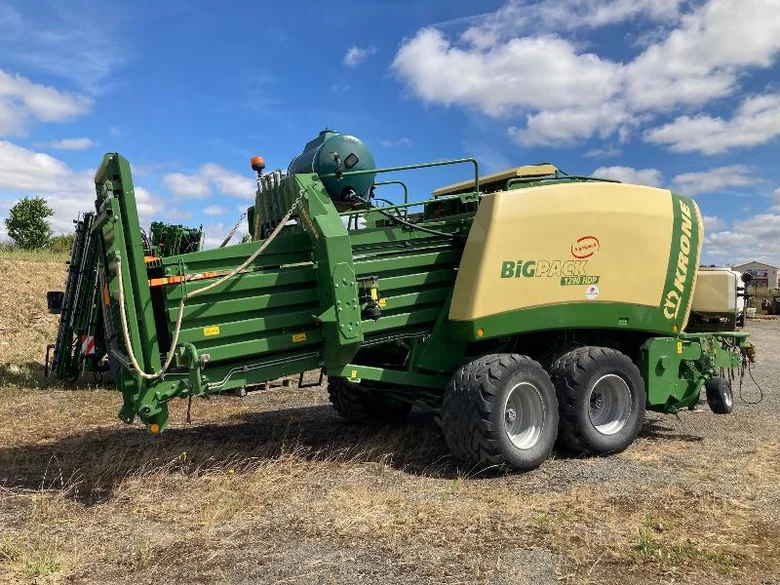 Fenaison KRONE BIG PACK 1290
