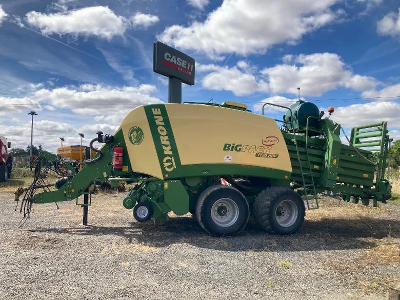 Fenaison KRONE BIG PACK 1290