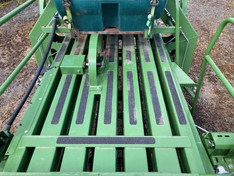 Fenaison KRONE BIG PACK 1290
