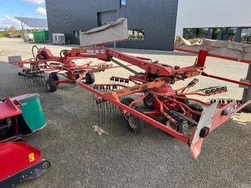 Fenaison KUHN GA 6522