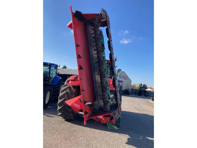 Fenaison KVERNELAND 3232 MT