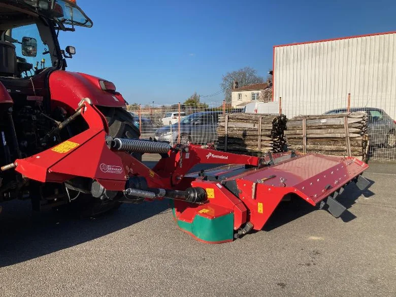 Fenaison KVERNELAND 3232 MT