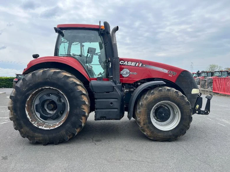 Tracteur CASE IH MAGNUM 370 CVX