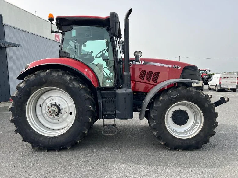 Tracteur CASE IH PUMA 200