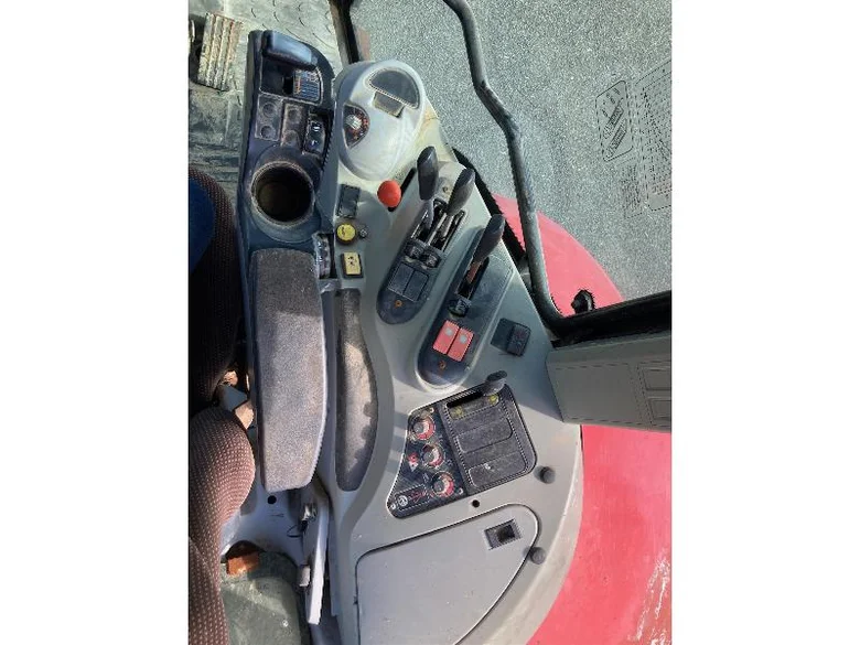 Tracteur MASSEY FERGUSON 6465