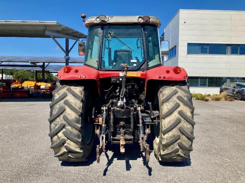 Tracteur MASSEY FERGUSON 6465
