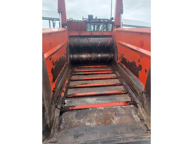 Matériels d'élevage KUHN ALTOR 7560