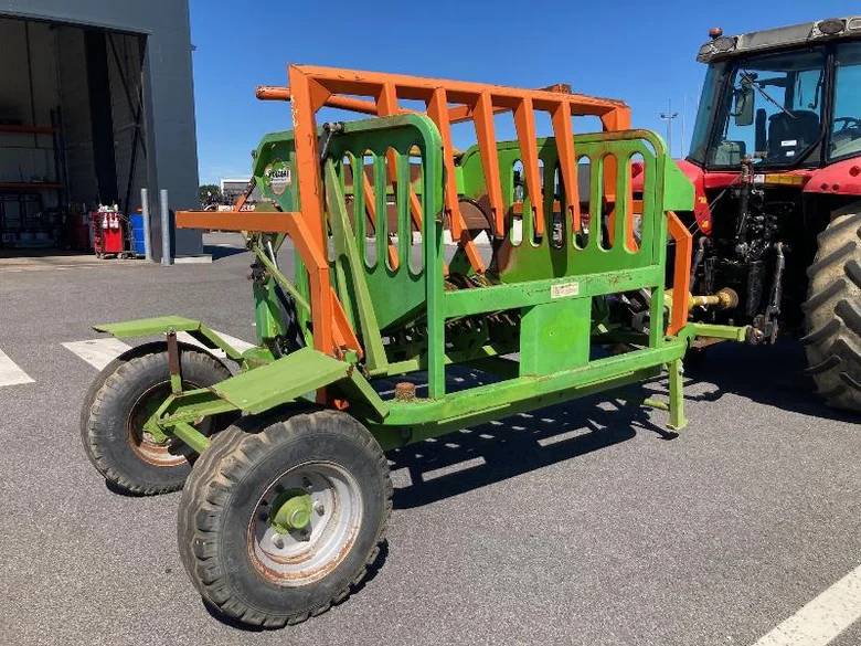 Matériels d'élevage WOLAGRI T12