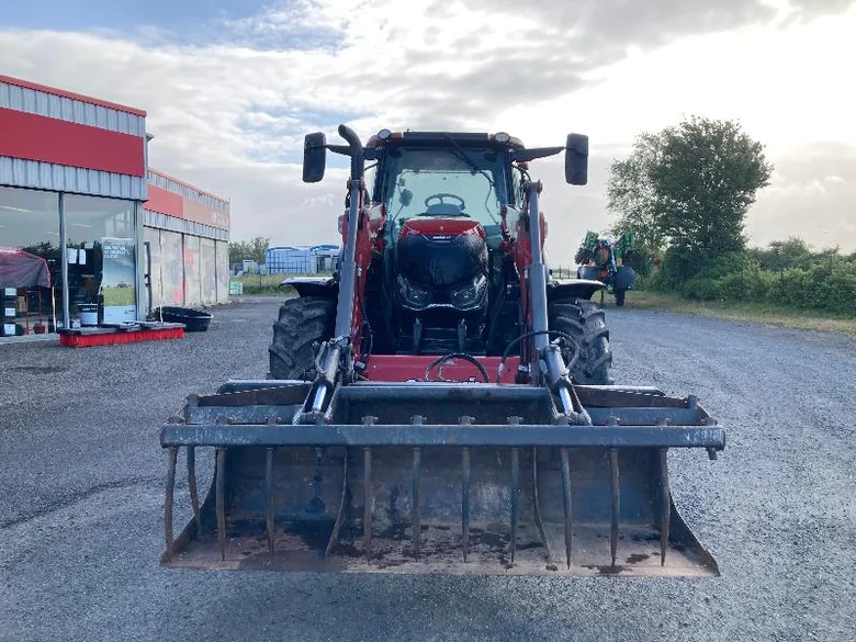 Tracteur CASE IH MAXXUM 135