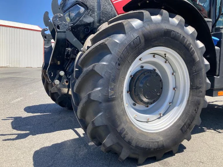 Tracteur CASE IH MAXXUM 145 CVX