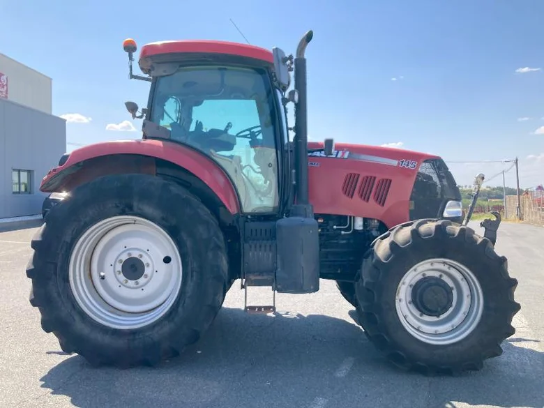 Tracteur CASE IH PUMA 145