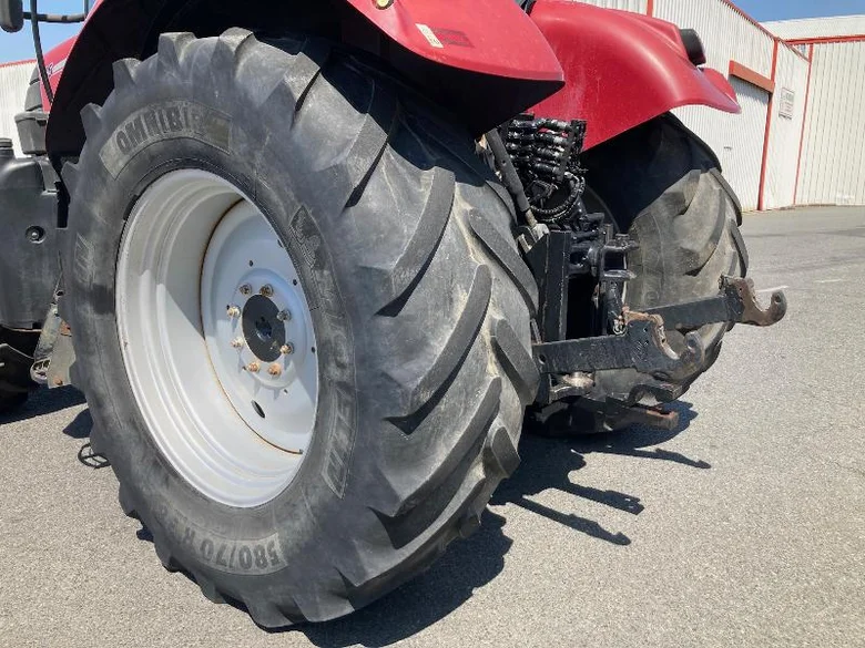 Tracteur CASE IH PUMA 145