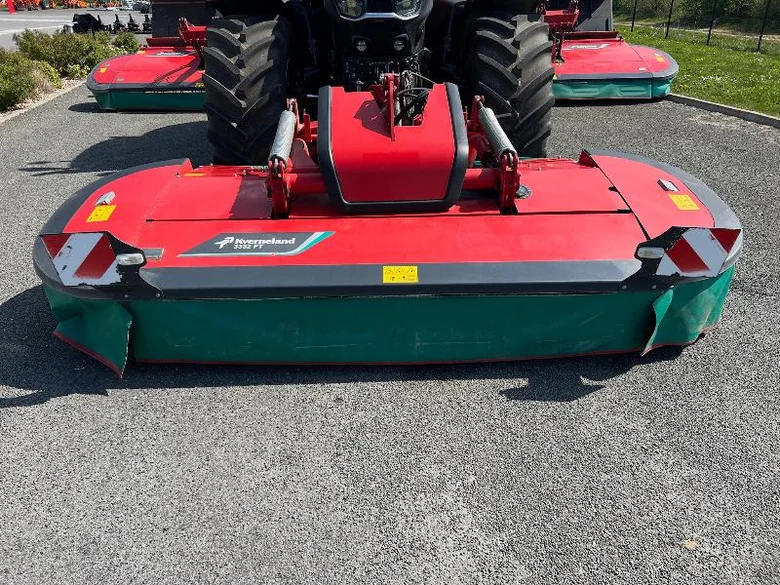 Fenaison KVERNELAND 3332 FT