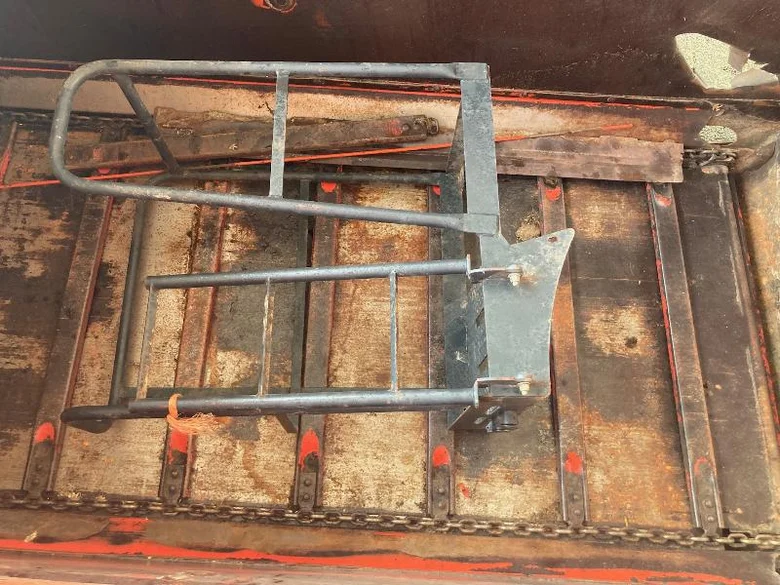 Matériels d'élevage KUHN ALTOR 6070