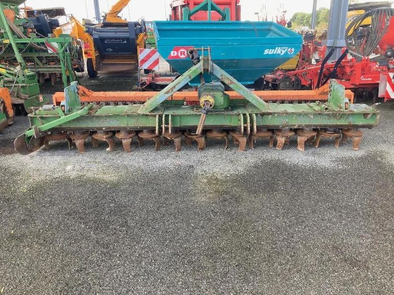 Herse rotative AMAZONE KG 4000