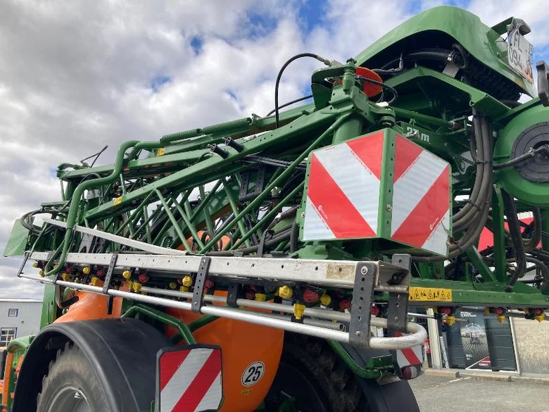 Pulvérisateur AMAZONE UX 3200