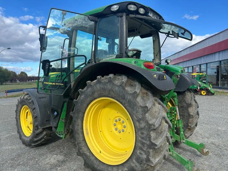 Tracteur JOHN-DEERE 6120 R