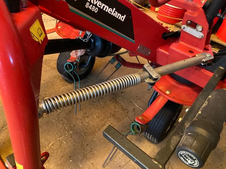 Fenaison KVERNELAND 8480