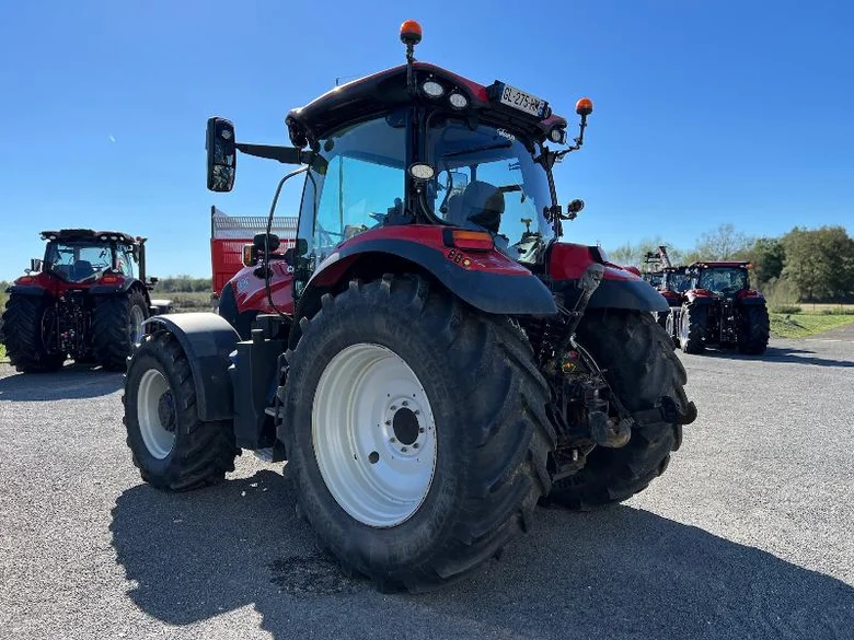 Tracteur CASE IH MAXXUM 150