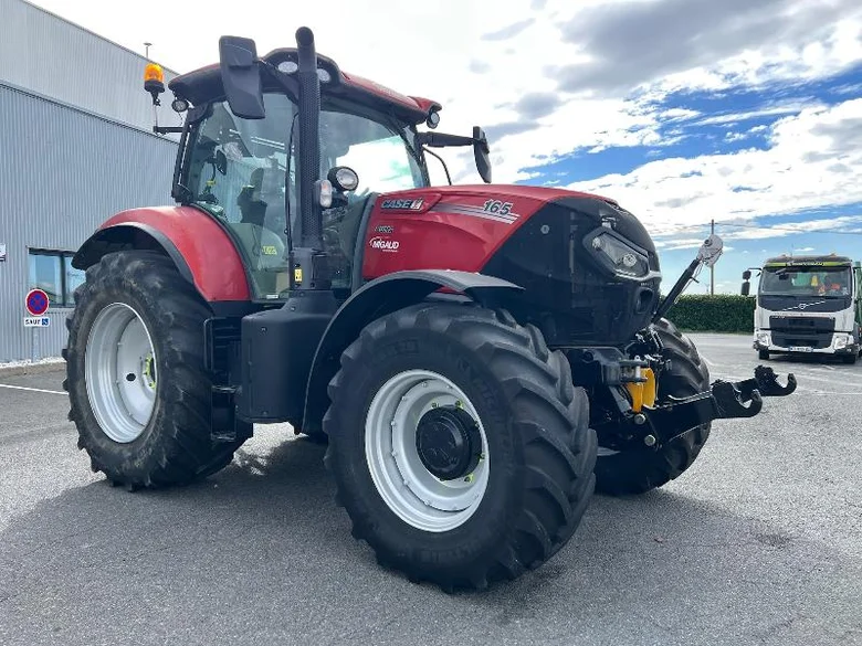 Tracteur CASE IH PUMA 165MC