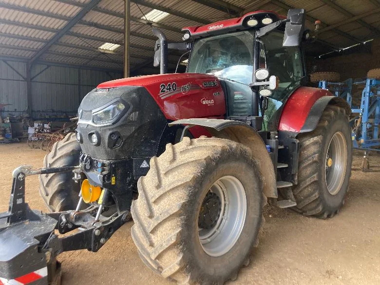 Tracteur CASE IH PUMA 240 CVX