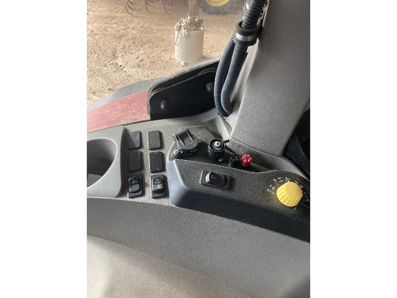 Tracteur CASE IH PUMA 240 CVX