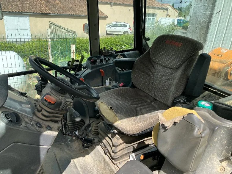 Tracteur CLAAS AXOS 340
