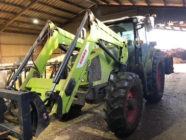 Tracteur CLAAS ARION 410