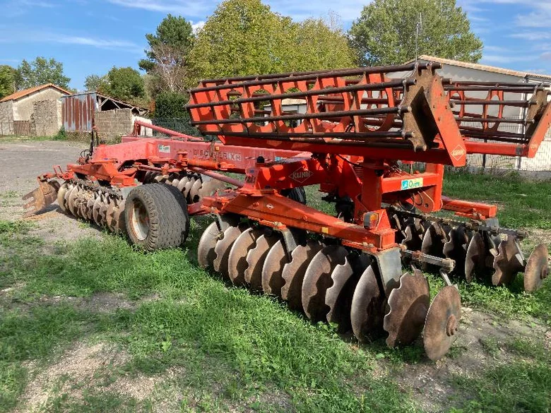 Outils de travail du sol KUHN DISCOVER XM 40